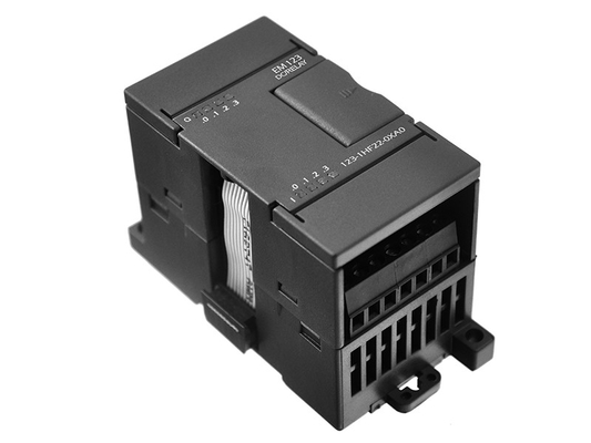 Потери электропитания регулятора 2W логики PLC небольшого размера 4DI 4DO Programmable